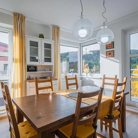 Apartment K2 Klinovec Views - Mezonet 3*